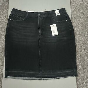 Judy Blue Black Denim Skirt